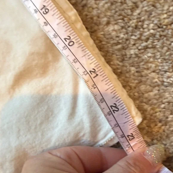 Flint and Tinder Men’s M Cream Button-Up Denim Shirt - Picture 11 of 12